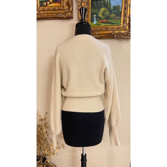 Express sweater  Size S/P - Picture 2 of 5